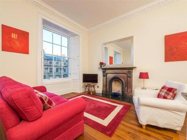 Great King Street, Edinburgh, EH3 1 bed flat to rent £1,475 pcm £340 pw