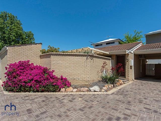 GREAT LOCATION! PEACEFUL VILLA LIVING