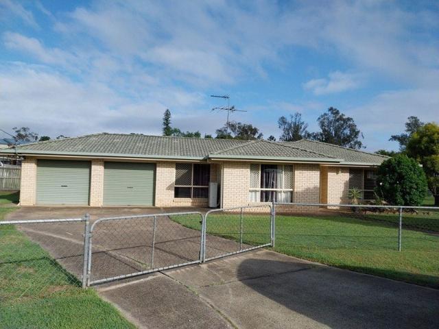 Great Location $580.00 pw plus water