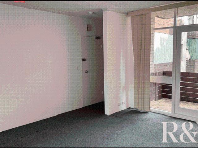GREAT LOCATION