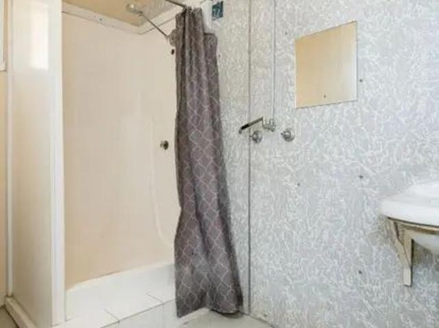 GREAT LOCATION