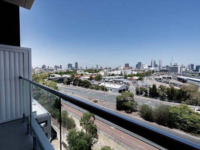 GREAT LOCATION 2 BEDROOM APARTMENT!