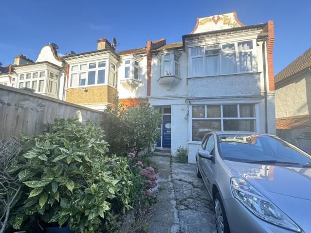 Great Location 3Bed Ashurst Gardens Tulse Hill SW2