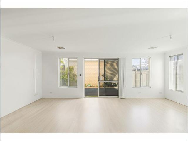 Great Location 3x2!