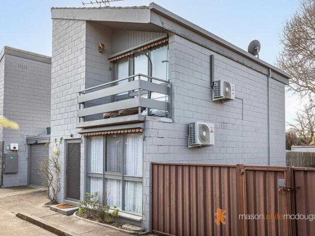 Great location Terrific Investment or First Home