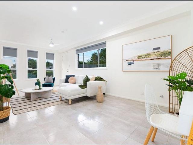 Great Location Walk to Norwest Christian College, Riverstone Public & High