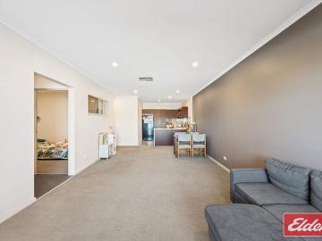 Great Location with Carpark!