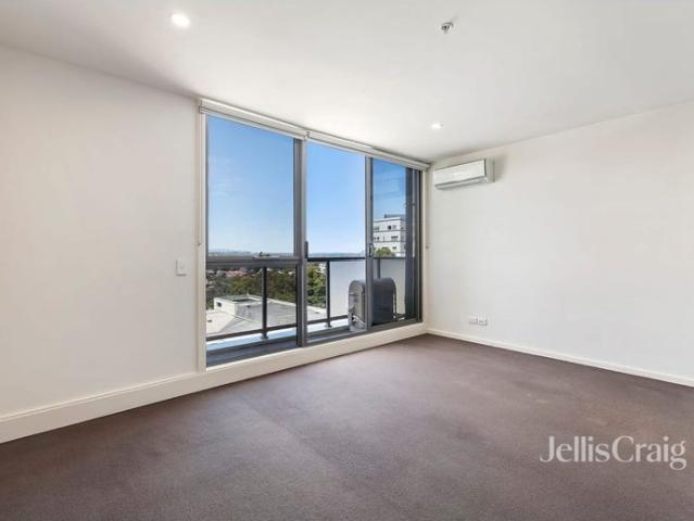 Great location accompanied by magnificent views