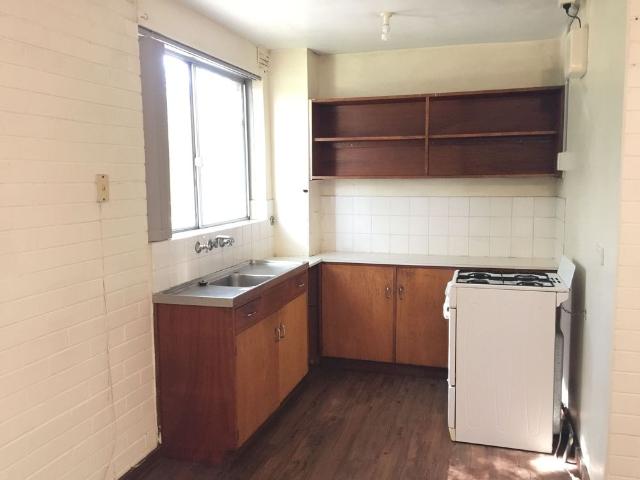 Great Location Apartment @ $495 Per Week