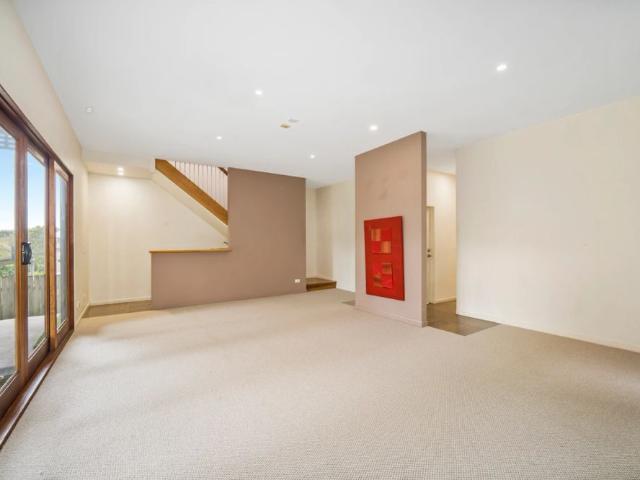 Great Location Bonus Study/Guest Room/Fourth Bedroom