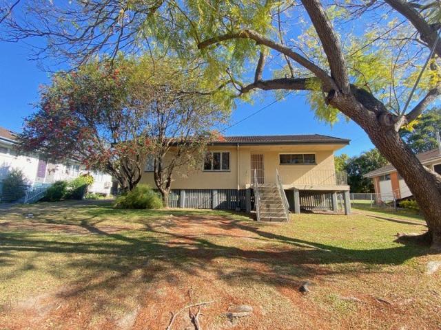 Great Location Convenient & Comfortable Living!