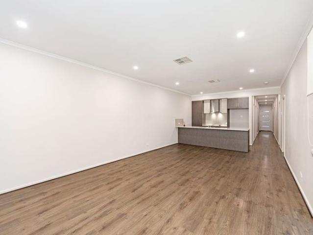 Great Location close to all facilities