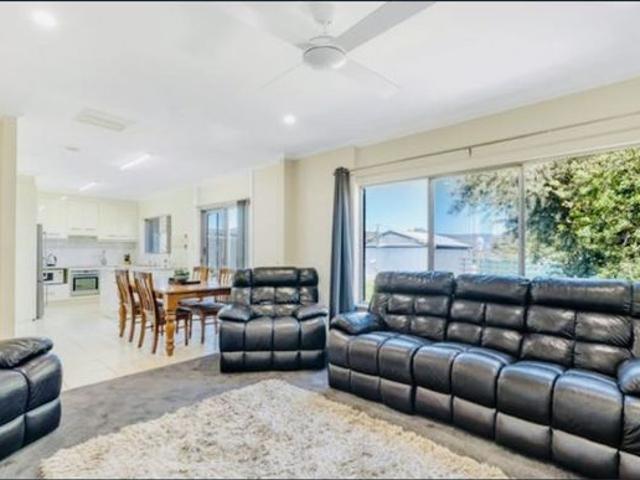Great location for Rent ! RLA 263536!