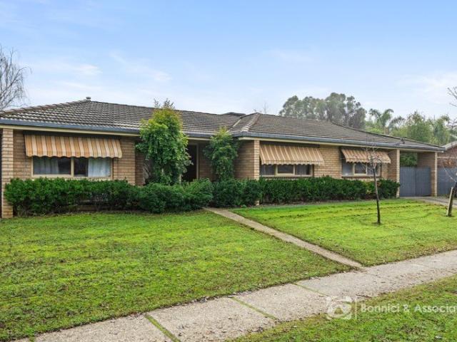 GREAT LOCATION, GREAT OPPORTUNITY