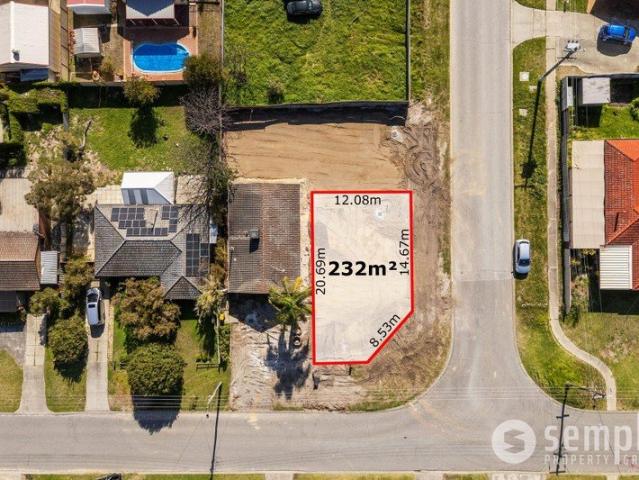 GREAT LOCATION. GREAT POTENTIAL