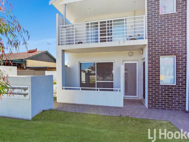 Great Location � Ideal Unit