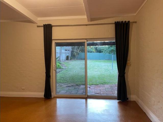 Great Location in Nedlands for Rent
