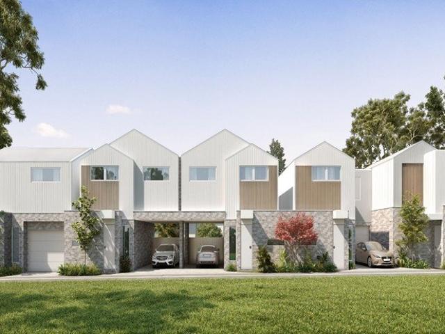 Great location in Springvale
