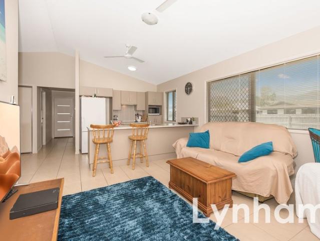 Modern, Low Maintenance Living in a Convenient Kelso Location