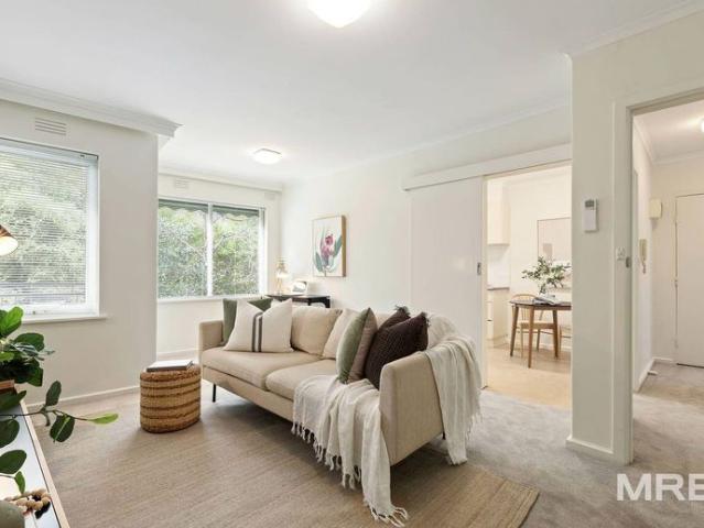 Great location on Scotch Hill