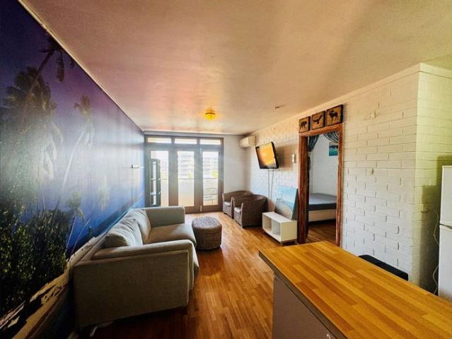 GREAT LOCATION! OPEN VIEWS FROM THE BALCONY!