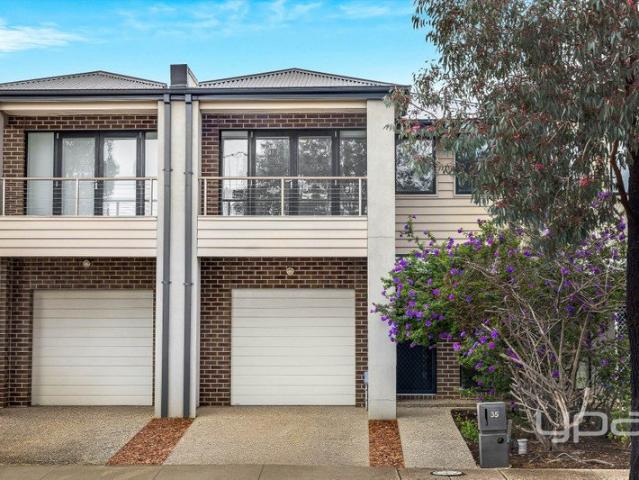 Great Location & Park Facing!