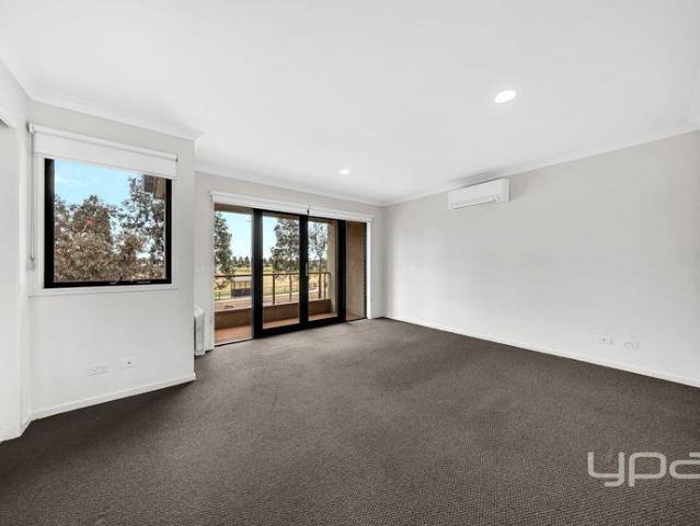 Great Location & Park Facing!