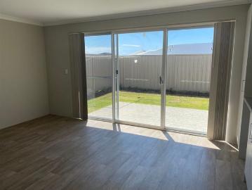 Great Location Quiet Street