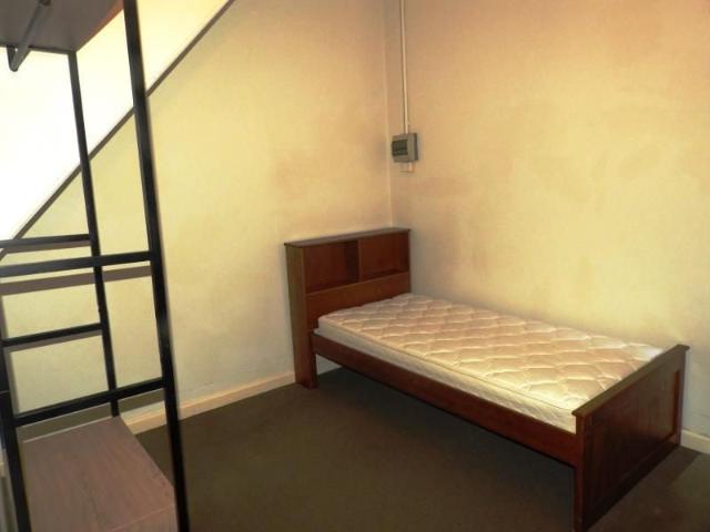 Great Location Rooms $330 PW All Bills Included Close to UNSW and Train