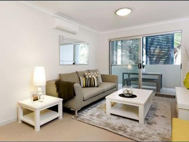 Great location, spacious 1 bedroom apartment