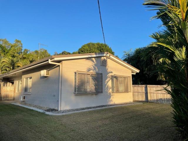 Great location spacious duplex