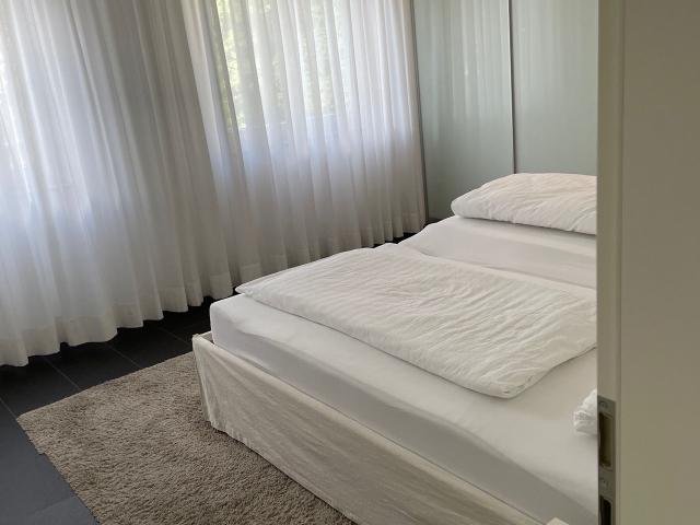 Great luxury apartment in Stuttgarts famous hillside, Stuttgart Amsterdam Apartments for Rent