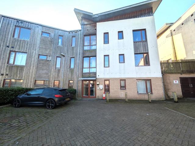Great Mead, CHIPPENHAM, SN15 2 bed apartment to rent £1,250 pcm £288 pw