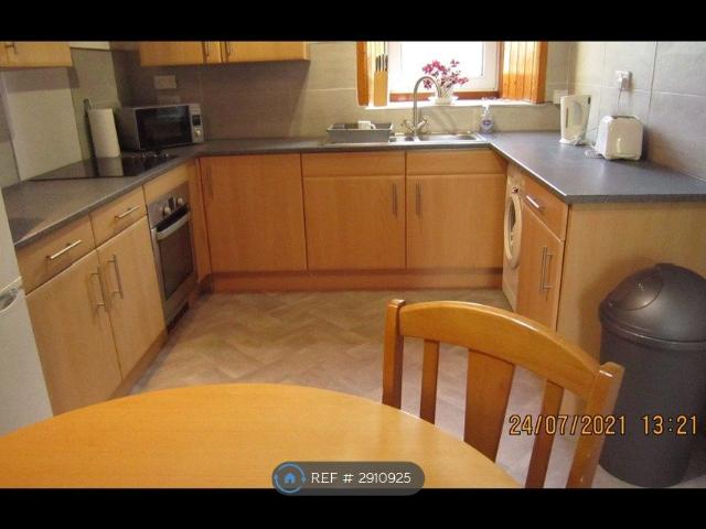 Great Northern Road, Aberdeen AB24, 2 bed flat to rent, £700 pcm | PrimeLocation