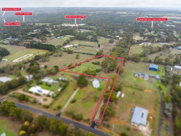 Why Buy An Acre? 9749m2