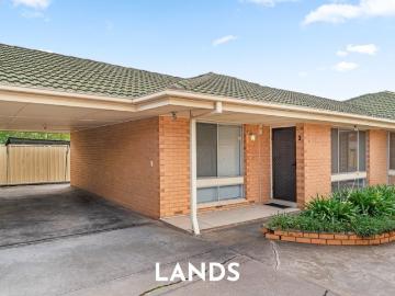 Apartment for sale in Port Adelaide Enfield - Garden