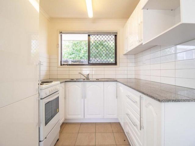 GREAT POSITION 2 BEDROOM DUPLEX IN THE HEART OF SOUTHPORT