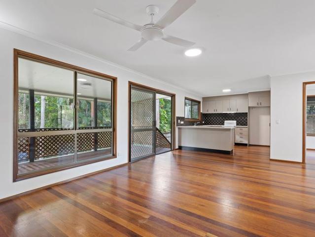 GREAT POSITION WELL MAINTAINED HOME AVAILABLE NOVEMBER 2026