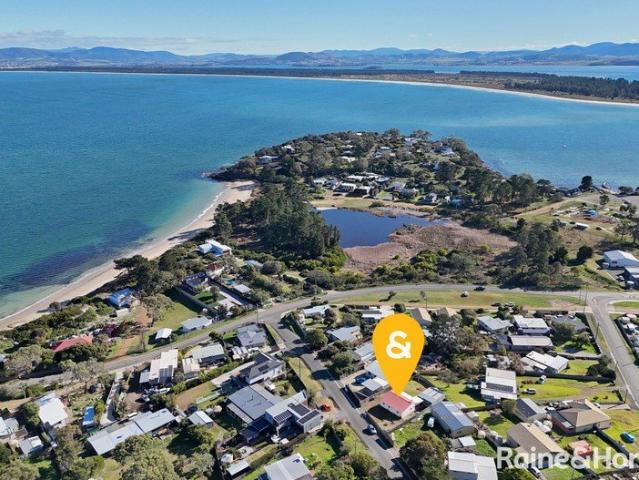 GREAT POSITION SUNNY LOCATION CLOSE TO BEACH