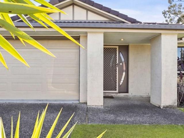 Great property Screams Family living in a lovely location!