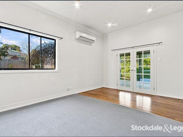Great Quiet Location!