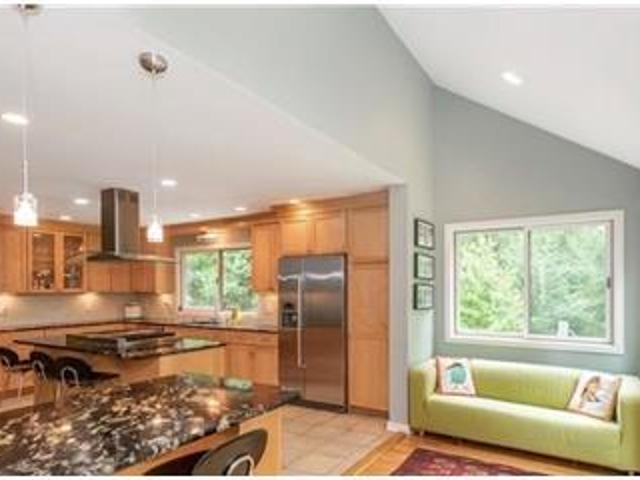 Great Rental in the Chappaqua School District!