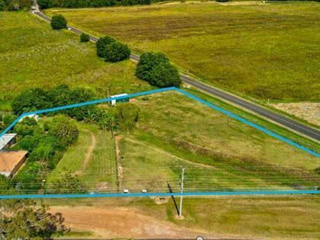 Great Residential or Commercial investment opportunity