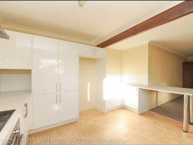 GREAT SIZE UNIT WITH BALCONY