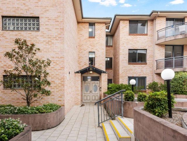 Great Sized Unit in a top Location