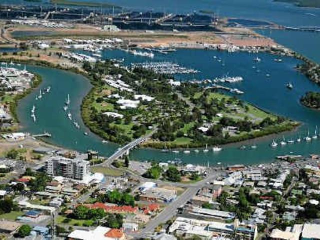 GREAT SIZED BLOCK, BUILD YOUR DREAM HOME!