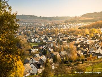 Great, spacious home Burbach