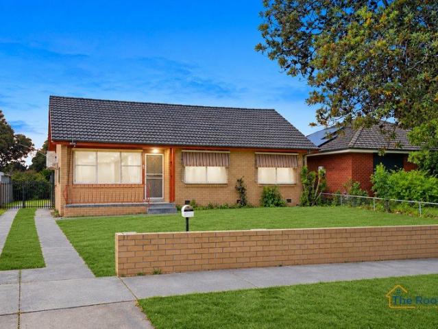 Great Spacious Home in a Convenient Location!
