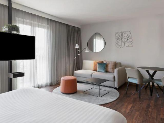 Great studio in München with daily breakfast