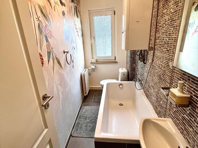 Great suite in popular area